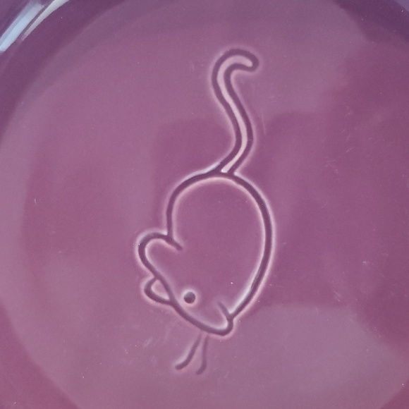 Gibson Vintage purple Mouse plate 5 1/2" round - Picture 3 of 4